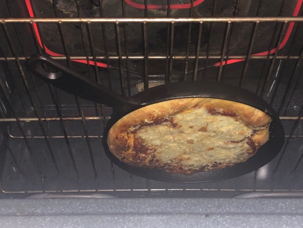 Cooking Eorzea | Baking the pizza a second time.